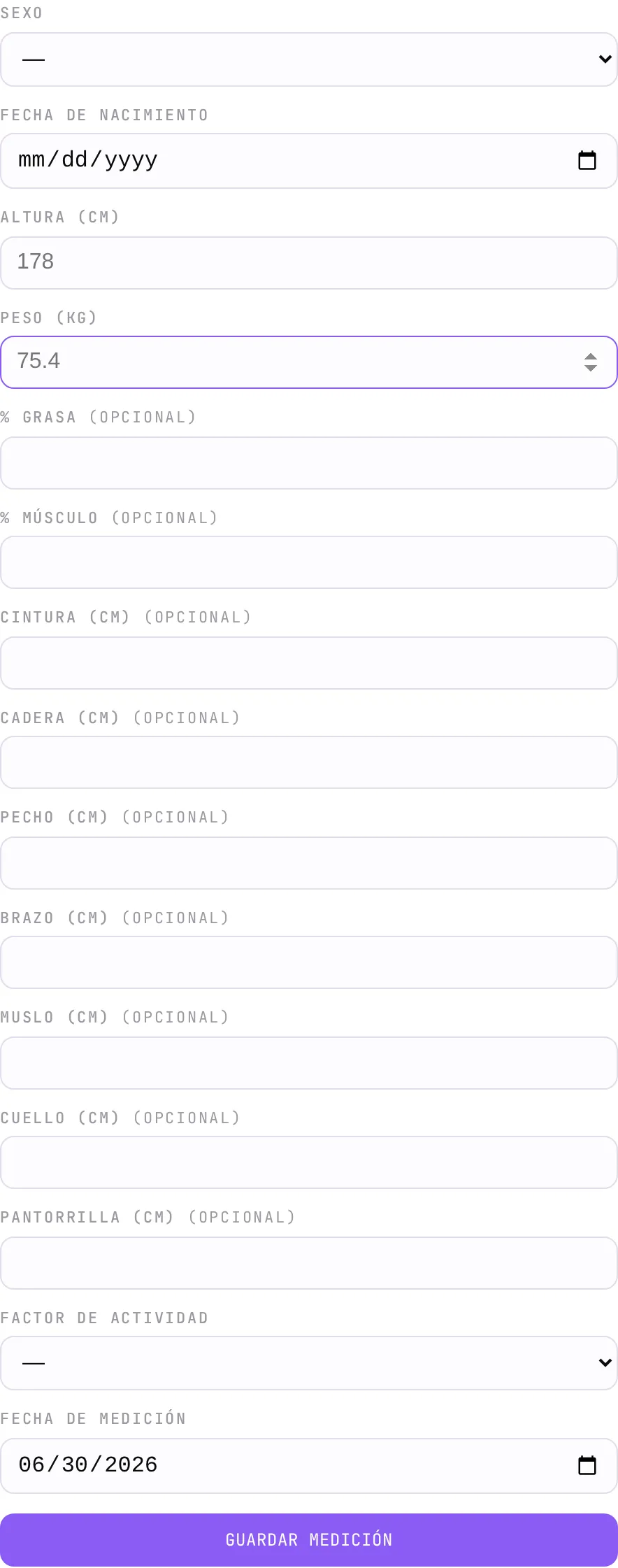 El formulario de nueva medición: sexo, fecha de nacimiento y altura la primera vez, luego peso, porcentajes, perímetros y factor de actividad