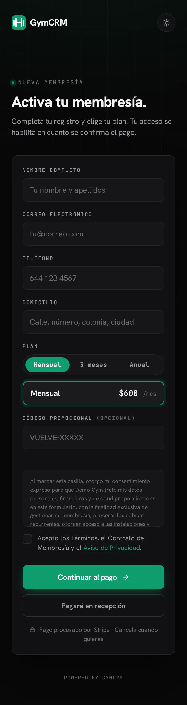 Pantalla de inscripción: datos, selector de plan por periodo y pago en línea o en recepción