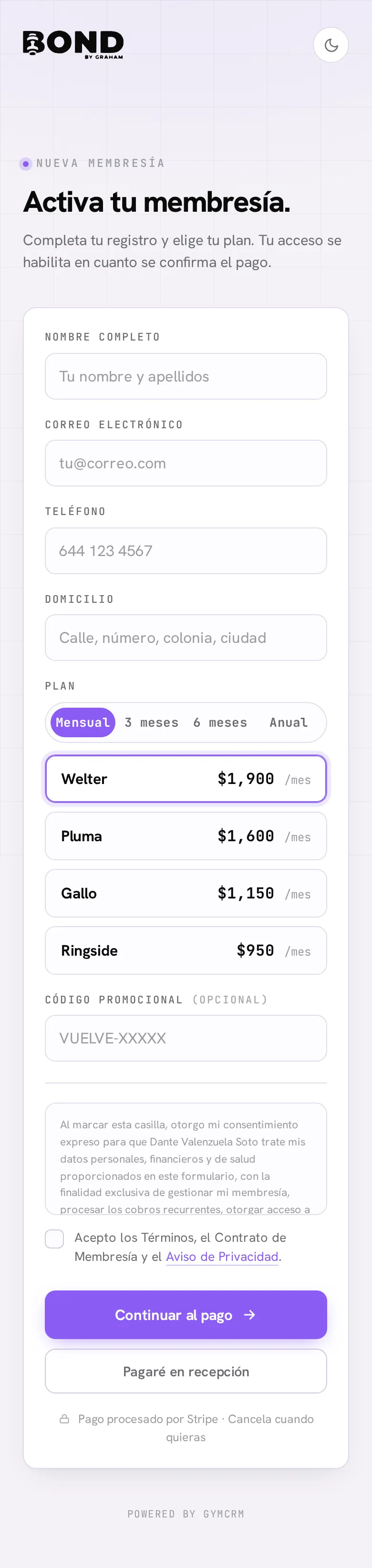 Pantalla de inscripción: datos, selector de plan por periodo y pago en línea o en recepción